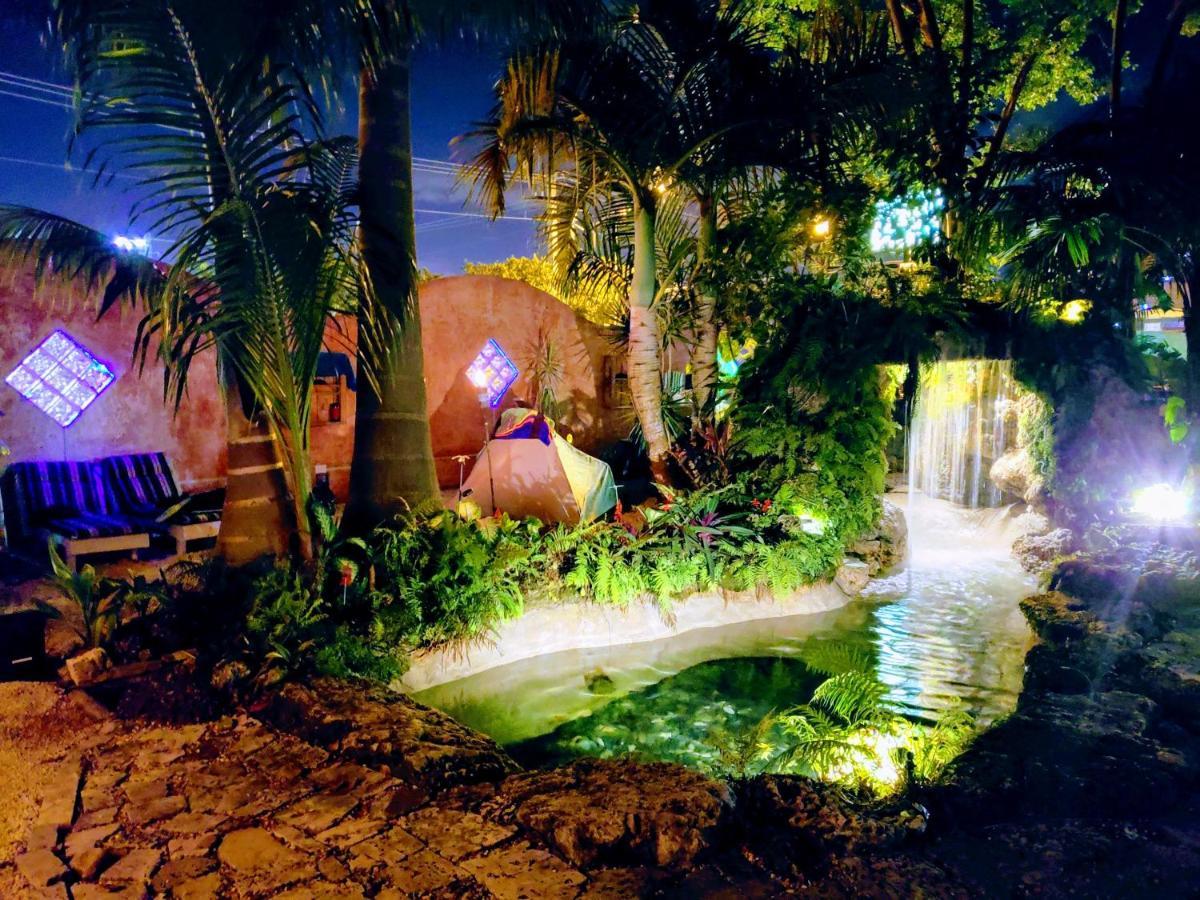 Hoosville Hostel Флорида Сити Екстериор снимка